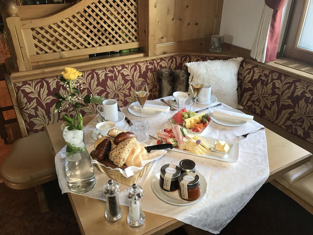 Hotel Und Alpen Apartments Mit Sauna - Buerglhoeh Bischofshofen Ngoại thất bức ảnh